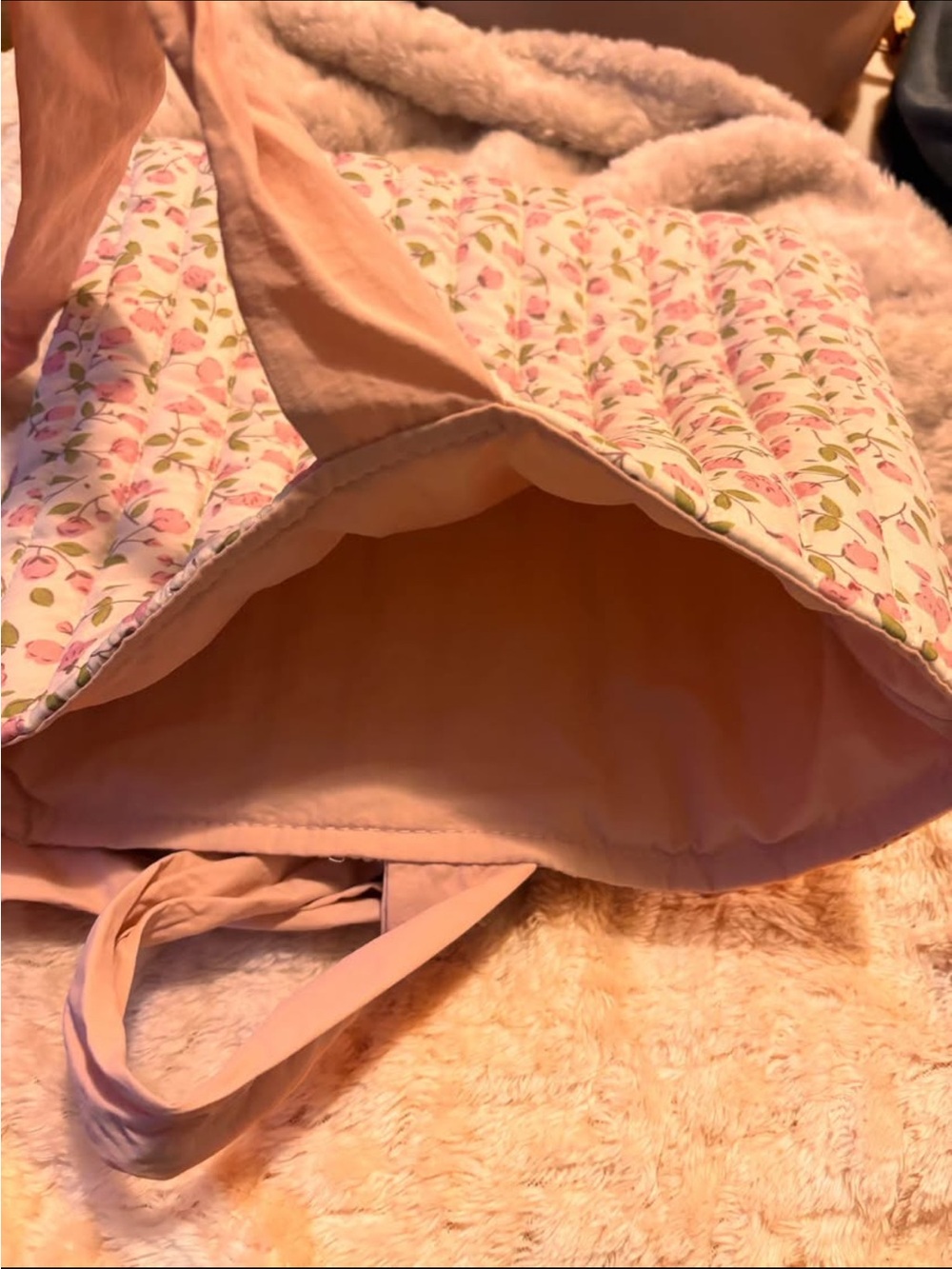 Pink Floral Quilted Bible Sleeve